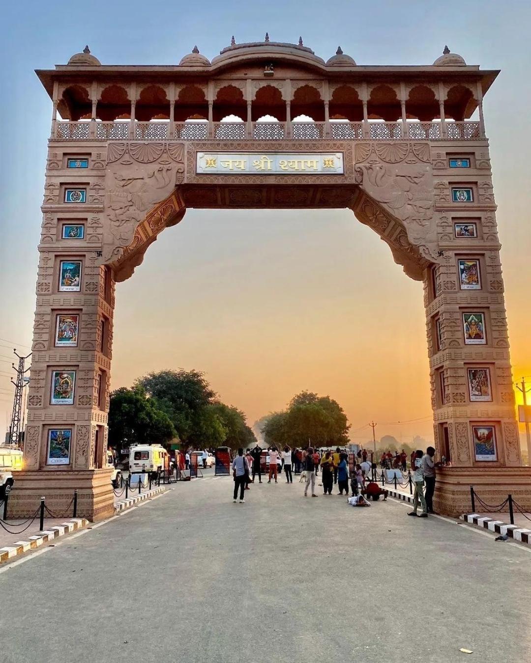 Shree Shyam Hotel Toran Dawar Khātu Extérieur photo