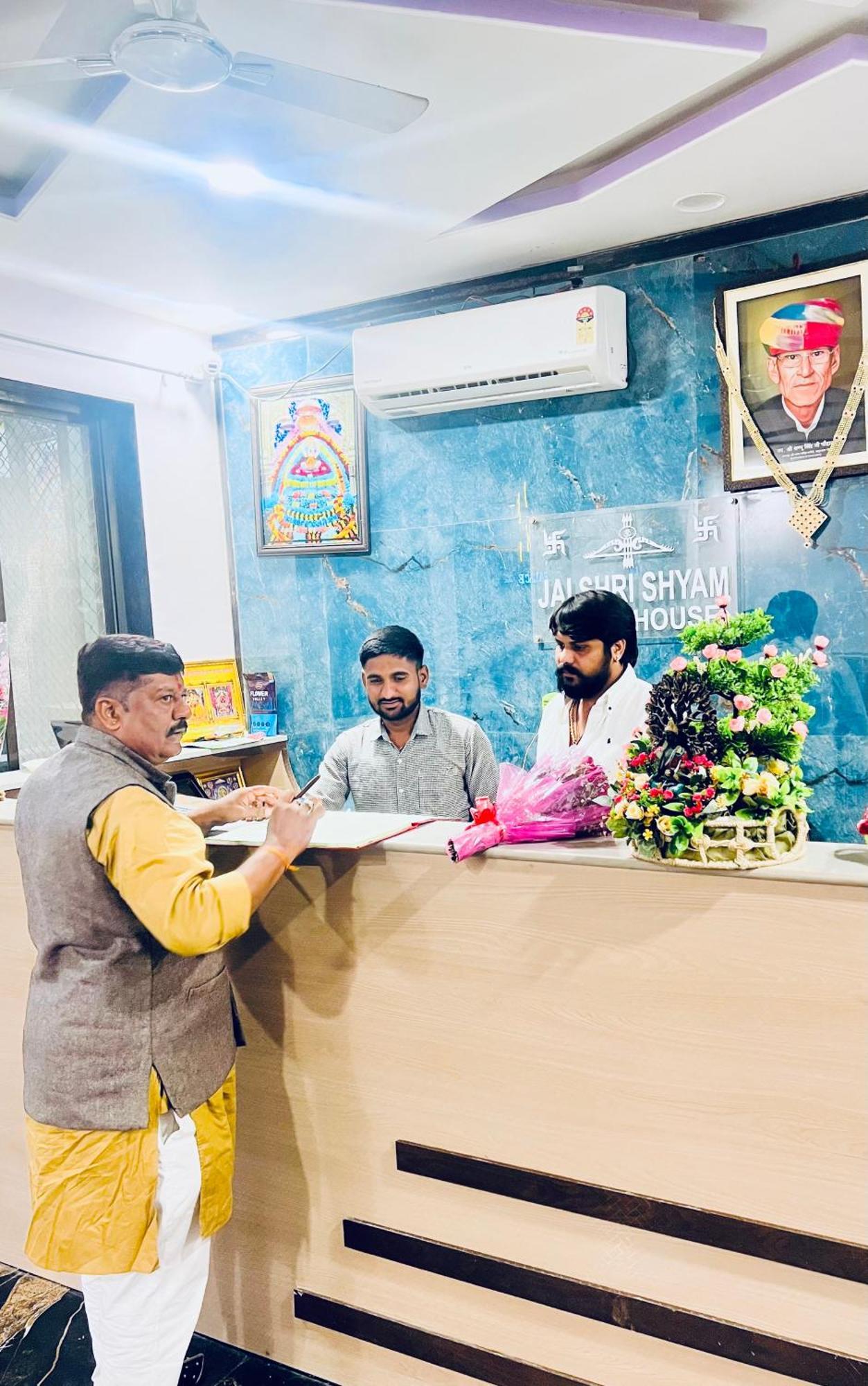 Shree Shyam Hotel Toran Dawar Khātu Extérieur photo
